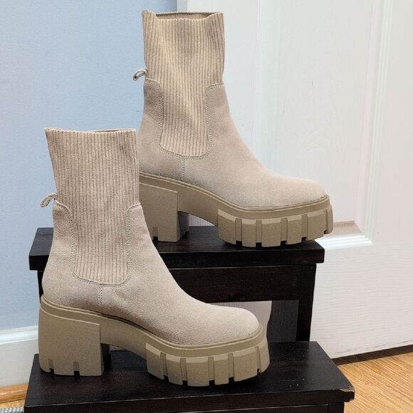 Steve Madden Shoes - Steve Madden Liberti Suede Beige Platform Heeled Sock Boots Size 9M